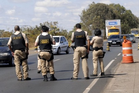 PRF precisa de reforço.