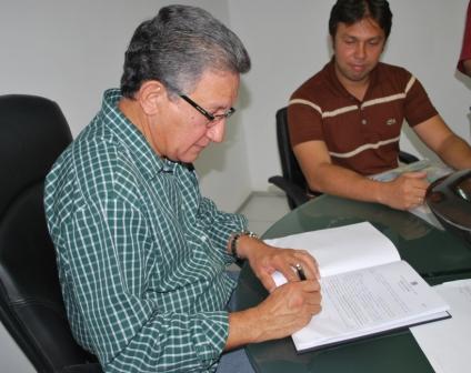 Artur Henrique Freitas durante posse na UFPI