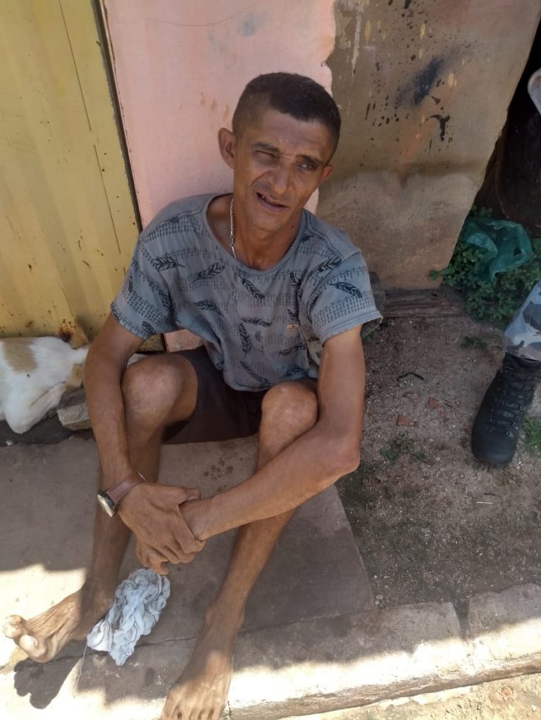 Picos: Polícia prende homem suspeito de tráfico de drogas no Morro da Macambira