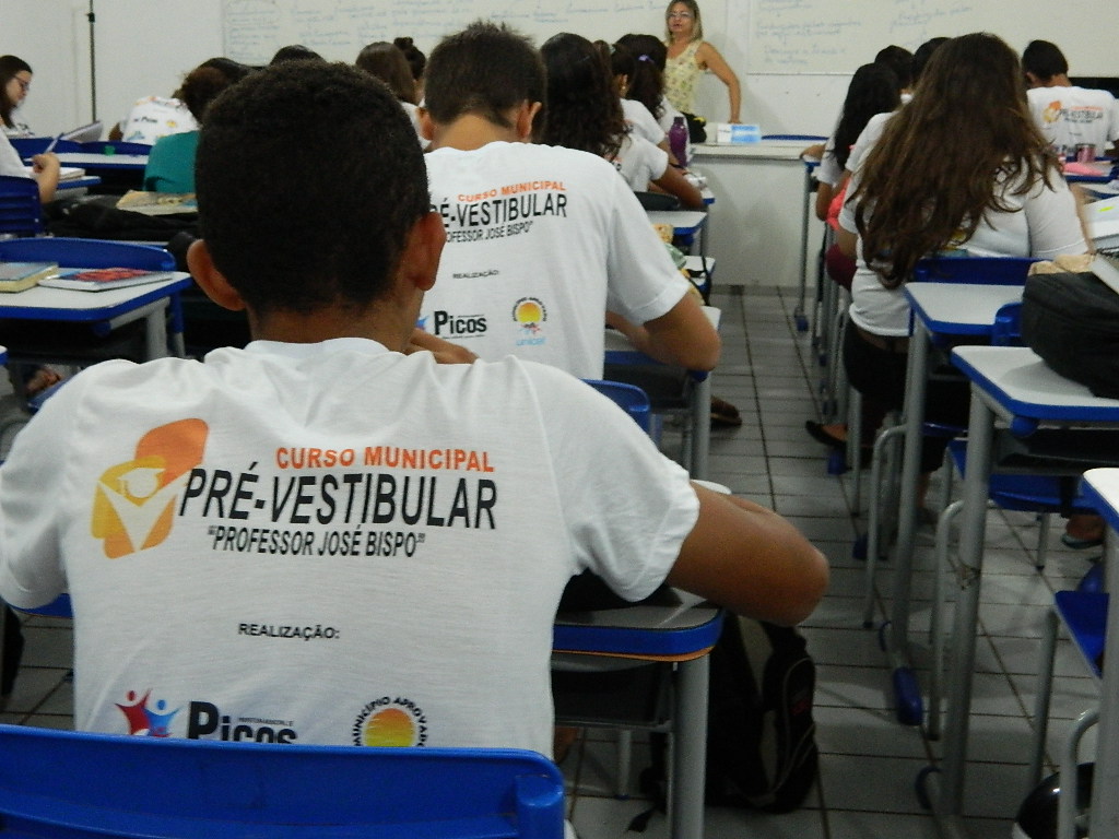 Provas do Cursinho Municipal José Bispo de Picos serão realizadas dia 23