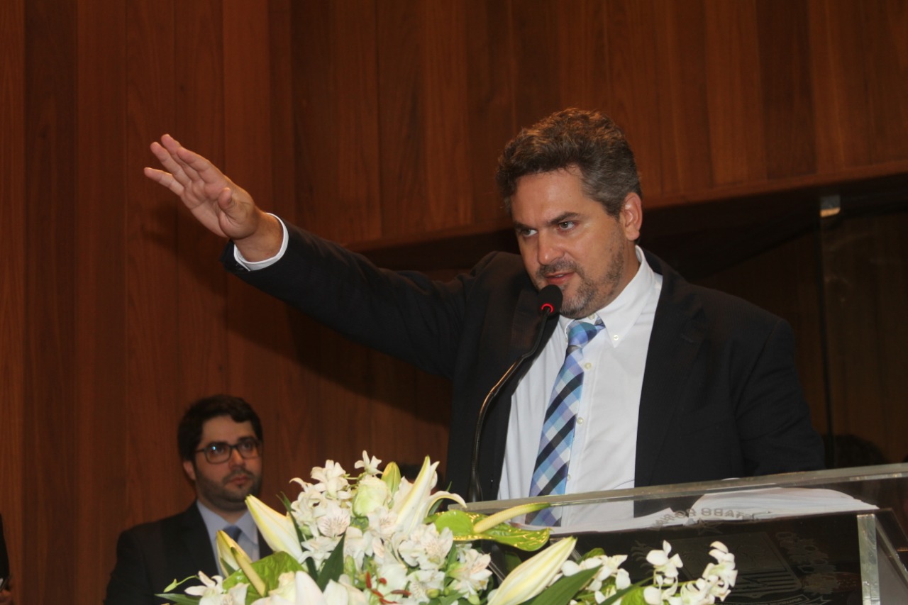 Pablo Santos é empossado para o seu segundo mandato na Alepi