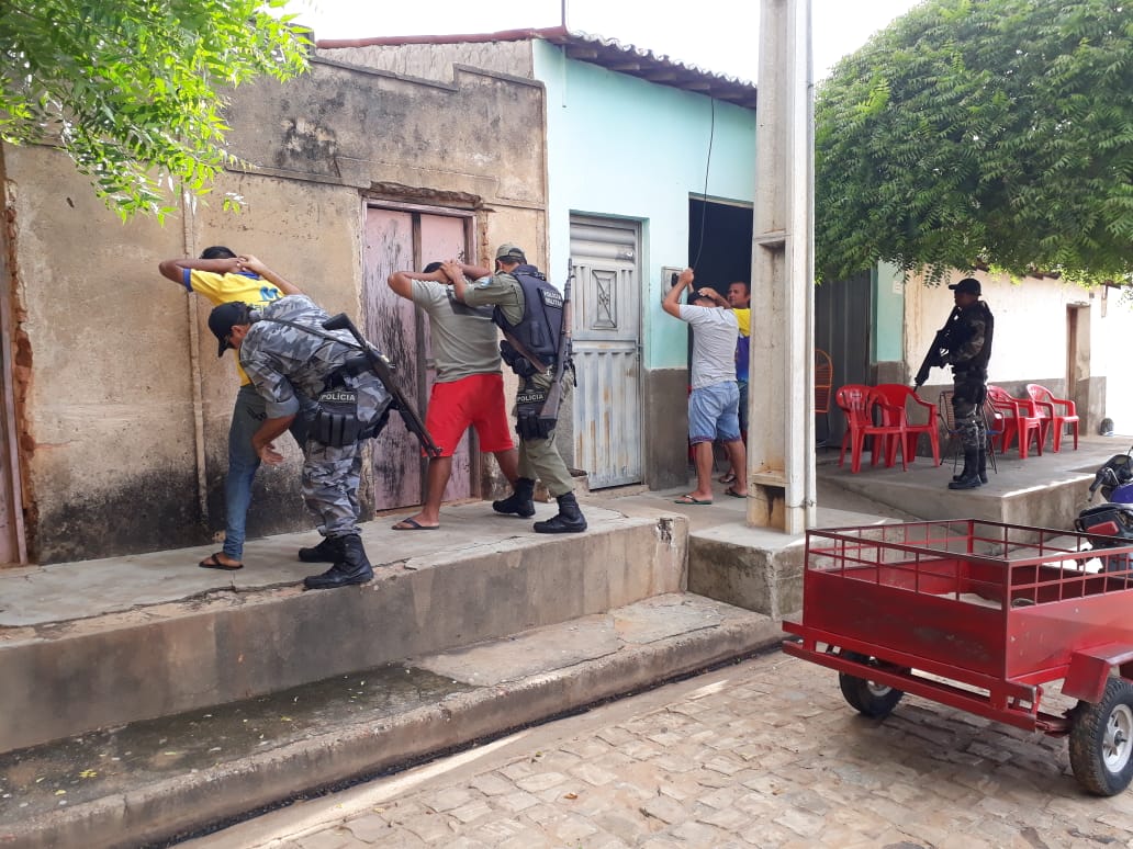 Operação da PM em Patos do Piauí - Foto: CidadesnaNet