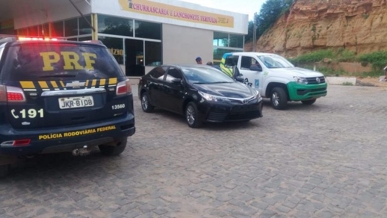 Em Monsenhor Hipólito, polícia recupera Corolla roubado