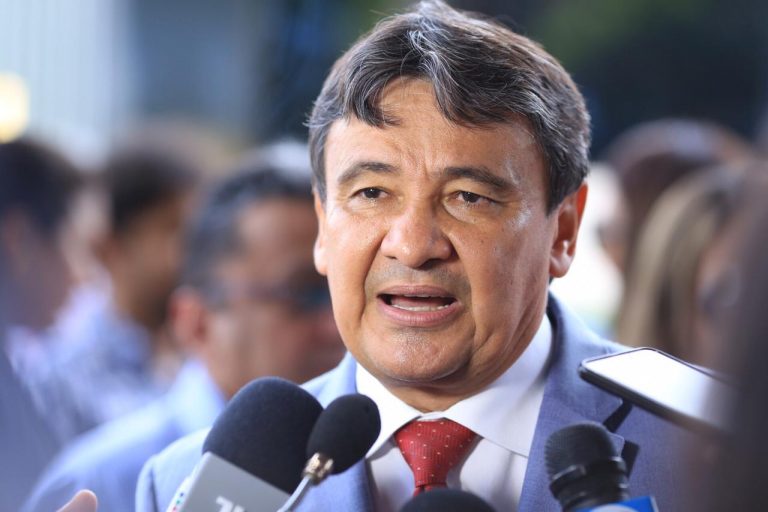 Justiça determina a demissão de cerca de 3 mil servidores públicos no Piauí