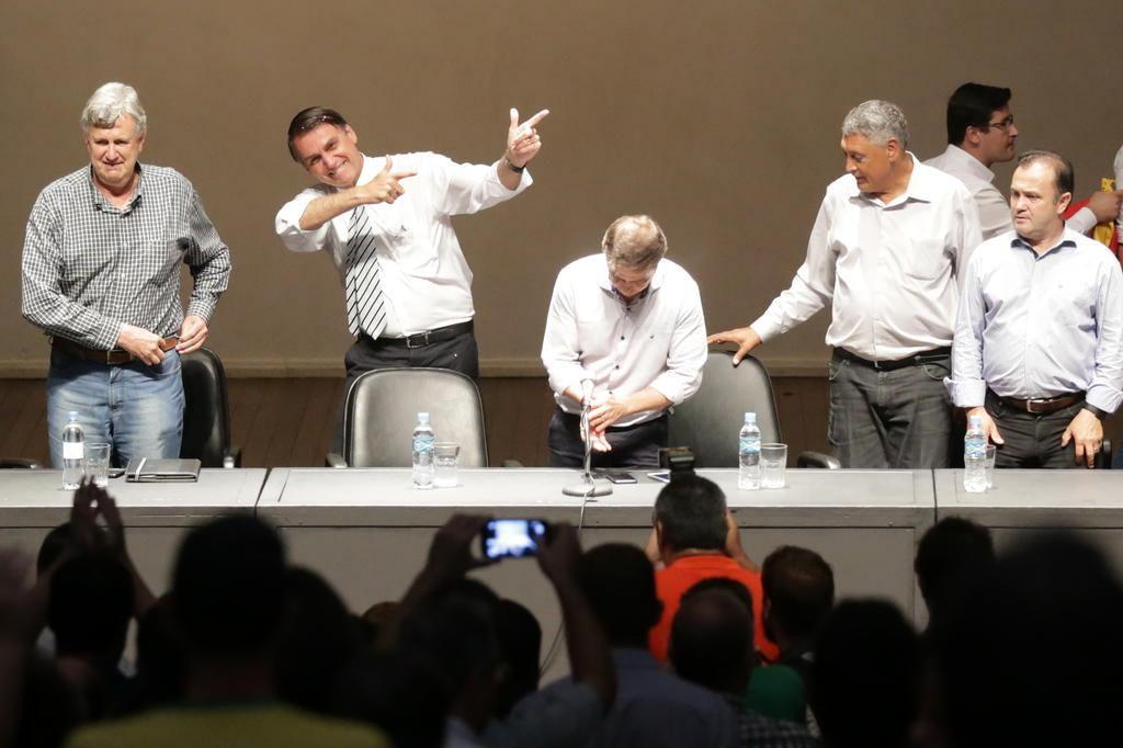 Decreto de armas de Bolsonaro é inconstitucional, diz órgão do MPF