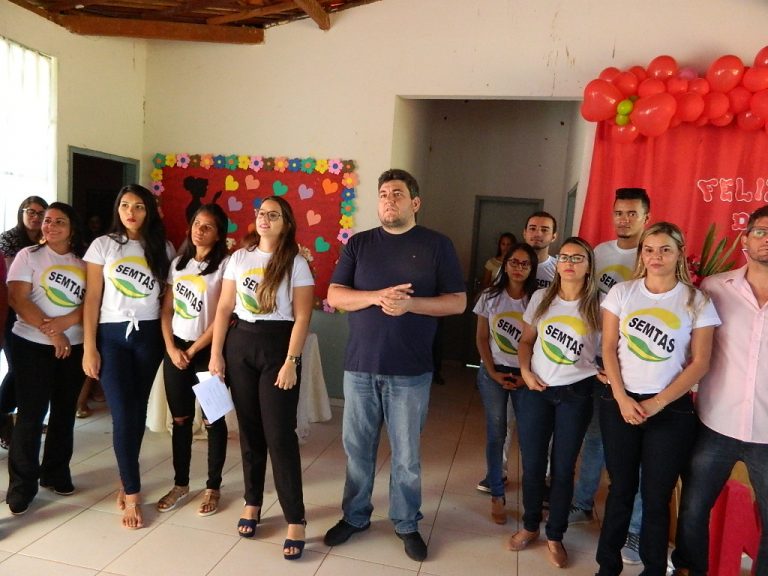 Hugo Victor prestigia evento em homenagem as mães; veja fotos