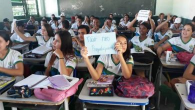 Em Pio IX, professores e alunos protestam contra superlotação de turmas em escola estadual