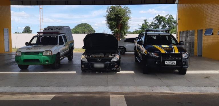 PRF e Polícia Militar recuperam veículo clonado em Valença