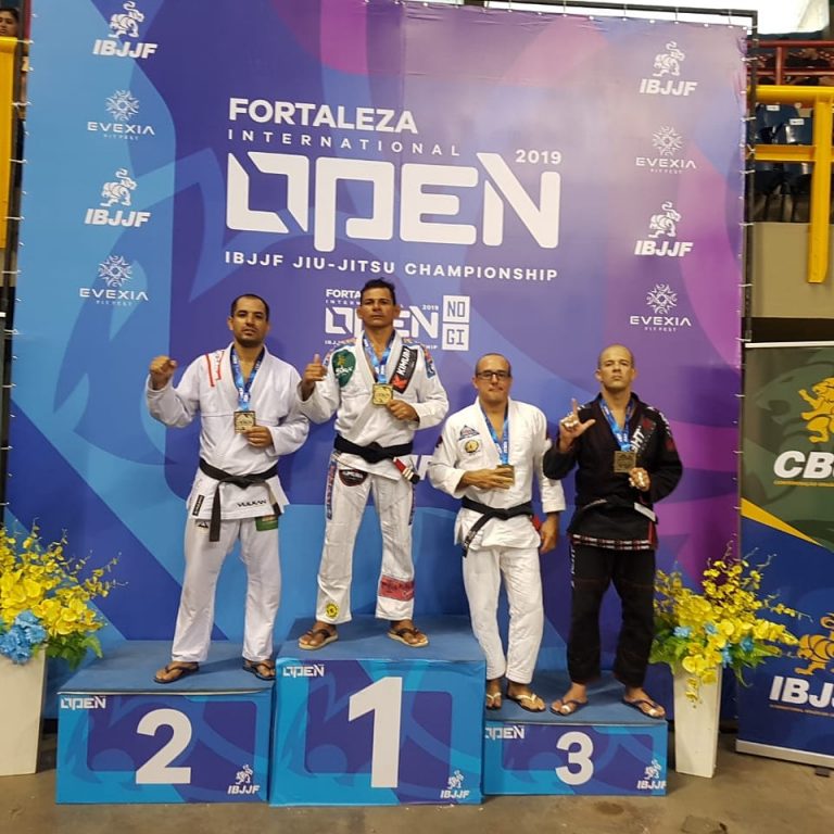 Atletas de Picos conquistam medalhas em campeonato de Jiu-Jitsu disputado em Fortaleza