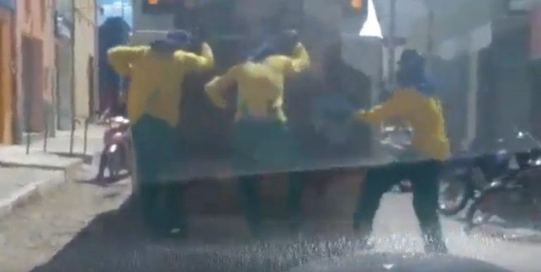 Garis ‘animados’ de Pio IX durante o trabalho em plena segunda-feira viraliza nas redes sociais