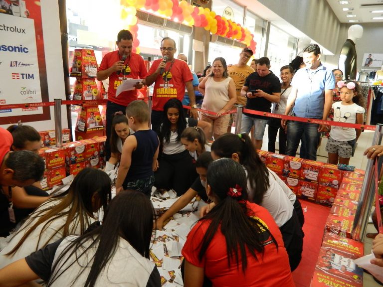 Picos: Armazém Paraíba comemora aniversário de 61 anos com sorteio de prêmios