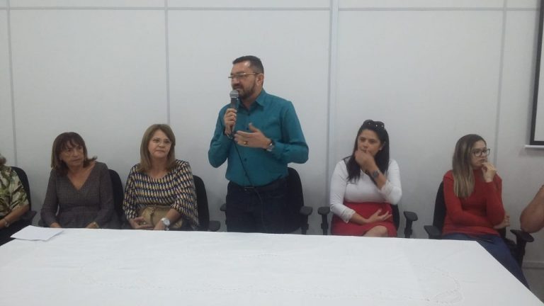 Seminário de assistência social discute novas diretrizes em Picos