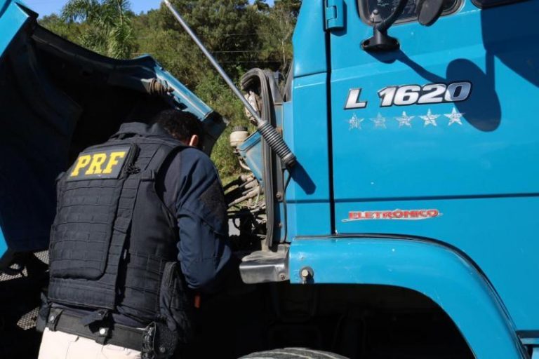 Motorista é preso em Picos por utilizar documento falso