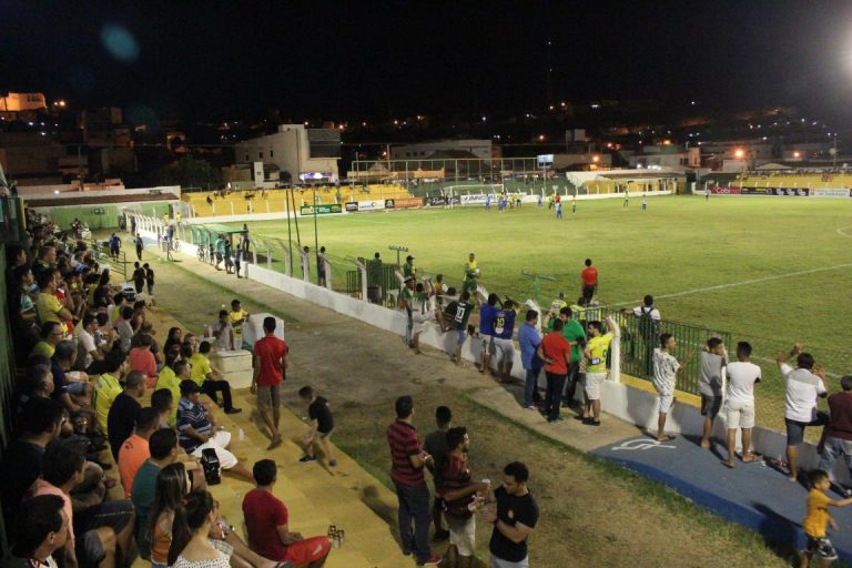 Estádio Municipal Helvídio Nunes está apto para receber os jogos da Série B do Piauiense