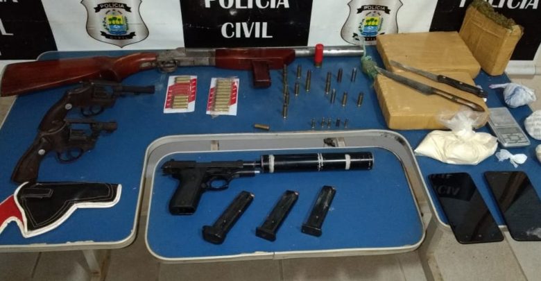 Armas apreendidas em Picos