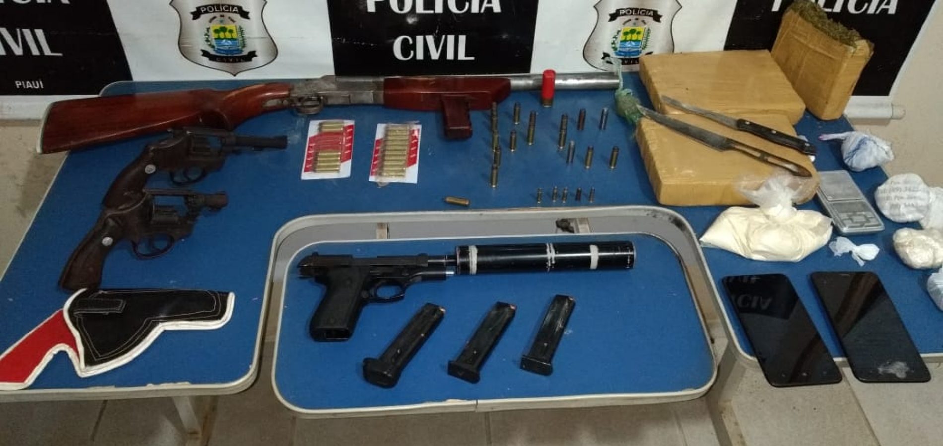 Armas apreendidas em Picos