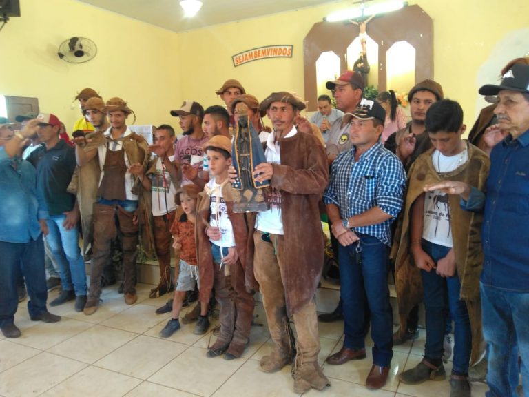 Turma do Vaqueiro do povoado Barro de Santana do Piauí promove Cavalgada da Independência