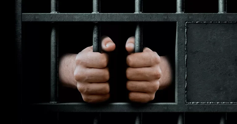 Pai é preso suspeito de estuprar as próprias filhas adolescentes em Queimada Nova