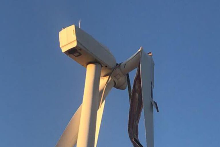 Hélice de torre eólica cai em parque de energia entre Simões e Marcolândia
