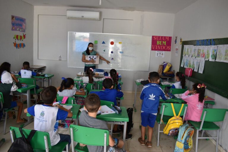 Escolas municipais da zona rural de Picos passam por reforma