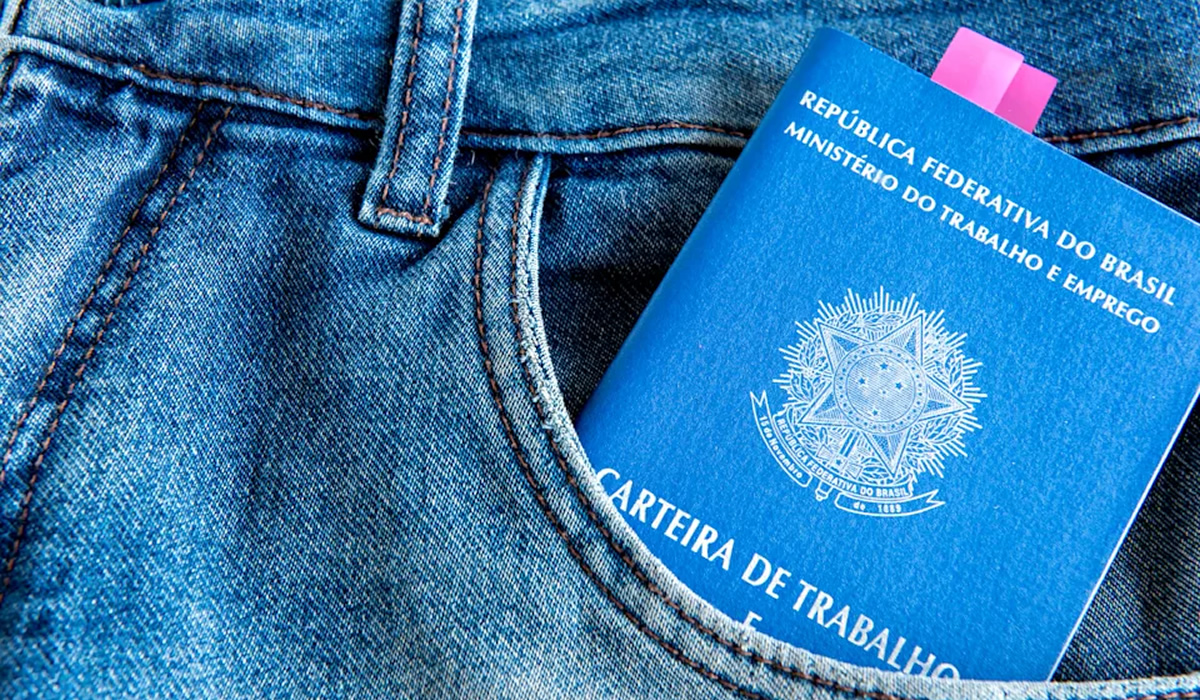 Governo Federal elabora proposta para diminuir FGTS de todos os trabalhadores