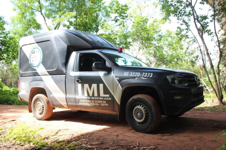 Homem é encontrado morto em residência no bairro São Vicente, em Picos