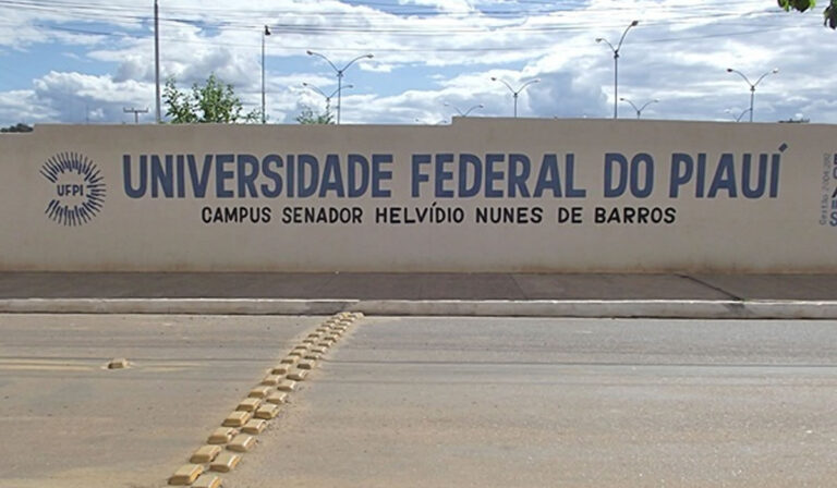 UFPI define horários do expediente em dias de jogos do Brasil na Copa Mundo; confira