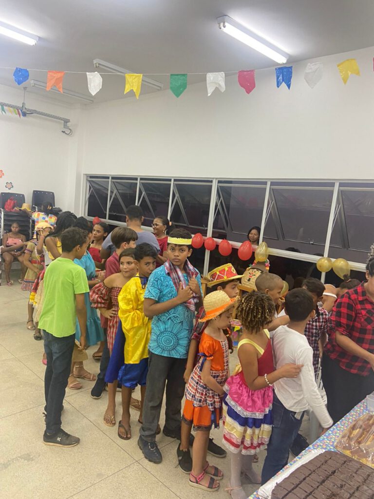Secretaria de Assistência Social de Picos promove festa junina para crianças do bairro Morada Nova