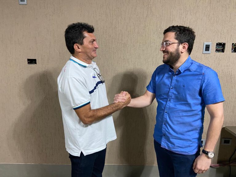 Picos: Vereador Filomeno Portela adere à pré-candidatura de Aldo Gil