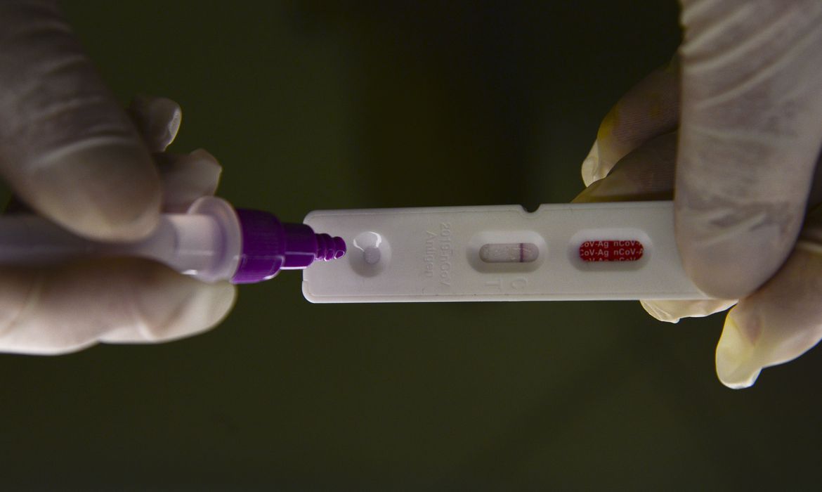 Covid-19 mata duas pessoas e 365 casos são registrados nas últimas 24h no Piauí