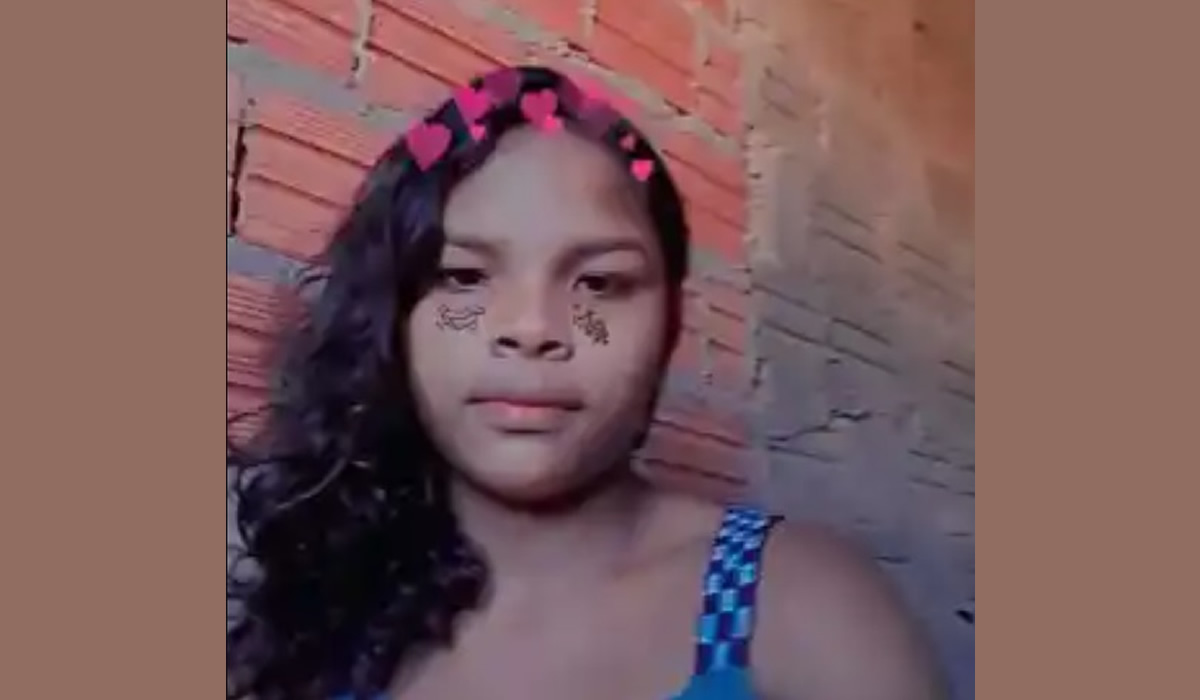 Adolescente de 13 anos morre ao ser baleada em tiroteio; três pessoas estão internadas