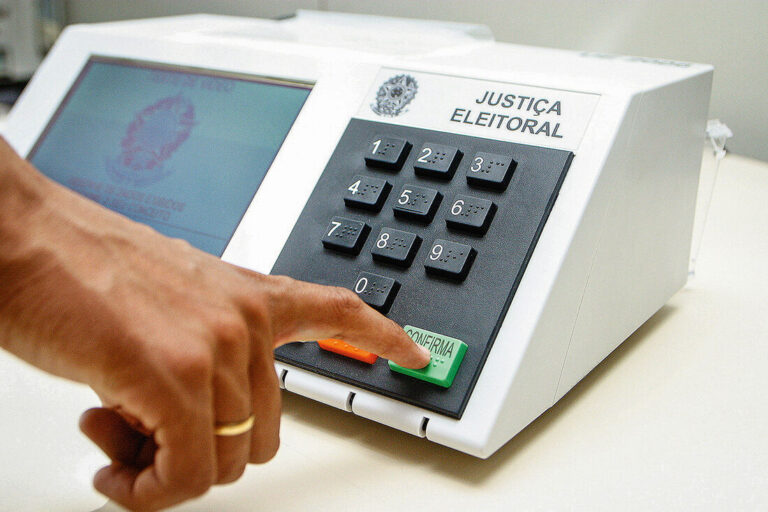 65mil eleitores anularam 2°voto para Senado ao repetir número do candidato no PI