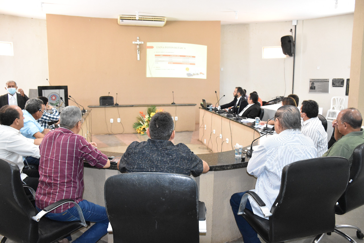 Vereadores participam de reunião sobre contratação de empréstimo pela Prefeitura de Picos