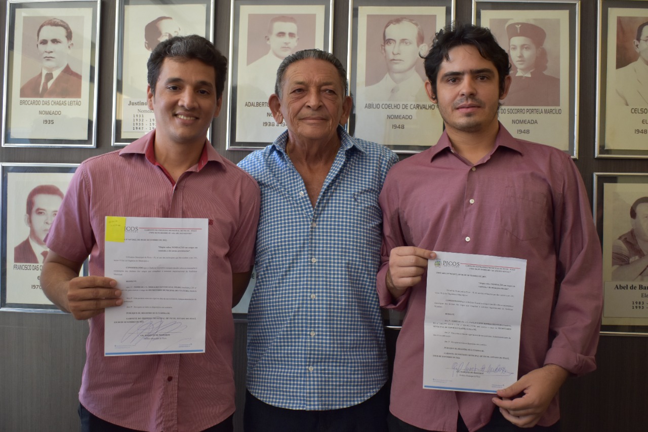 Prefeito Gil Paraibano empossa novos Secretários de Cultura e Esportes