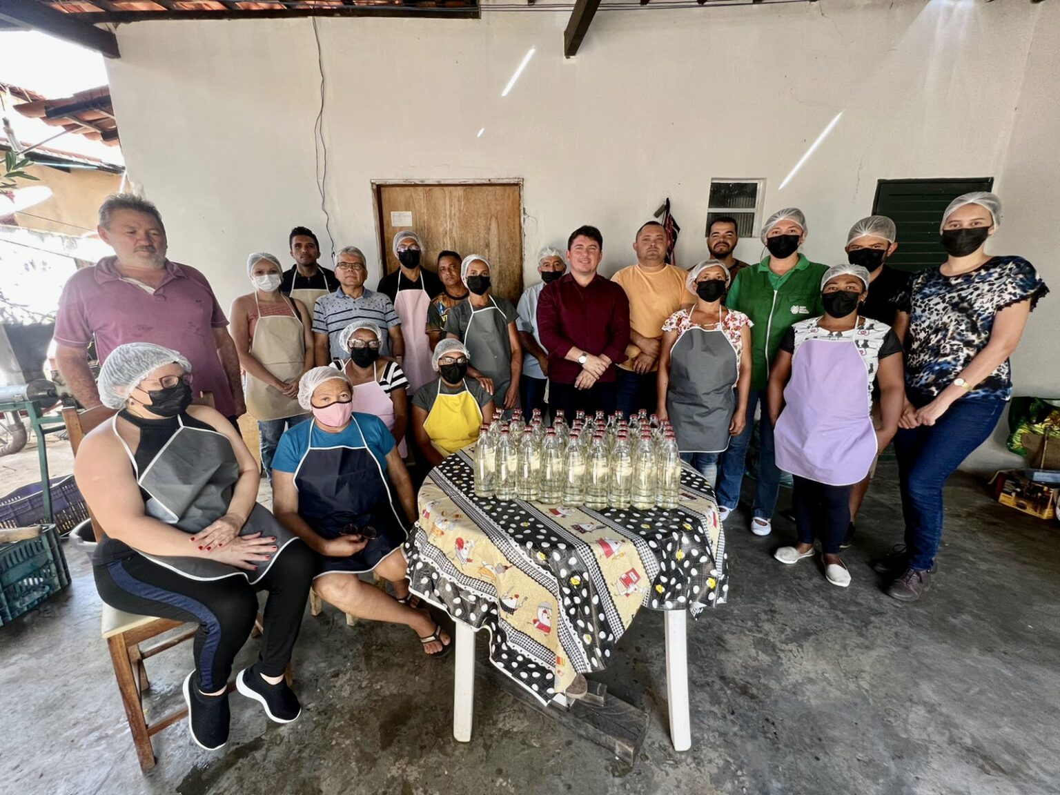 Prefeitura e Senar realizam curso de produção de cajuína para agricultores familiares de Ipiranga do Piauí