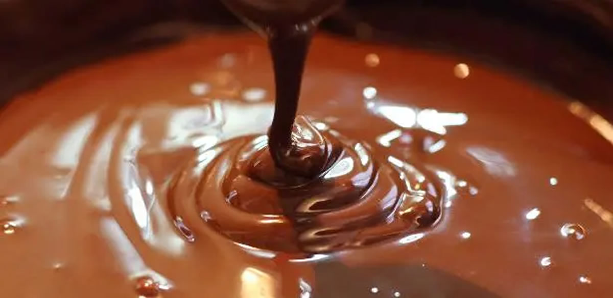 Anvisa proíbe venda de lote de chocolates Garoto que podem conter vidro