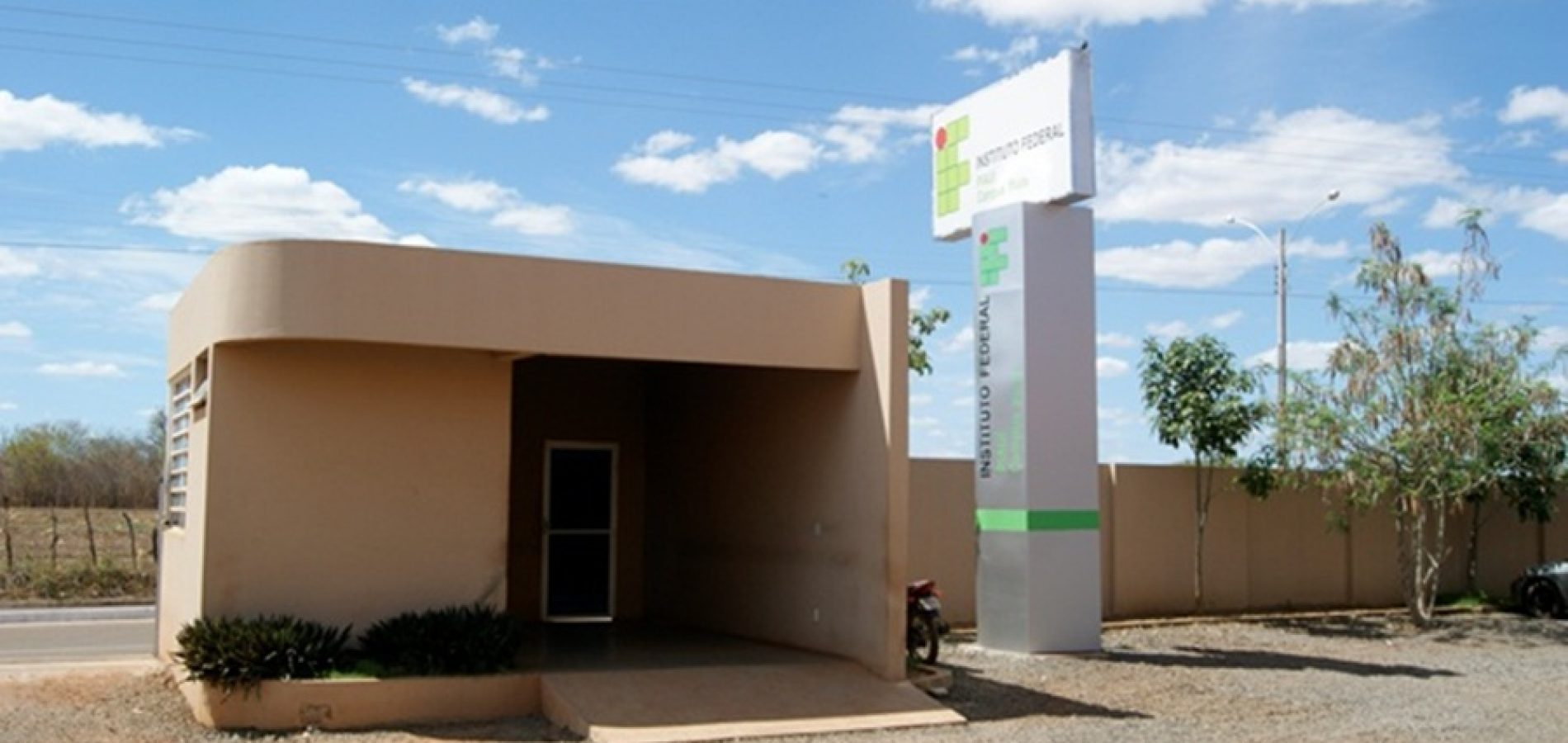 IFPI de Picos oferece vagas em cursos de Química e Física