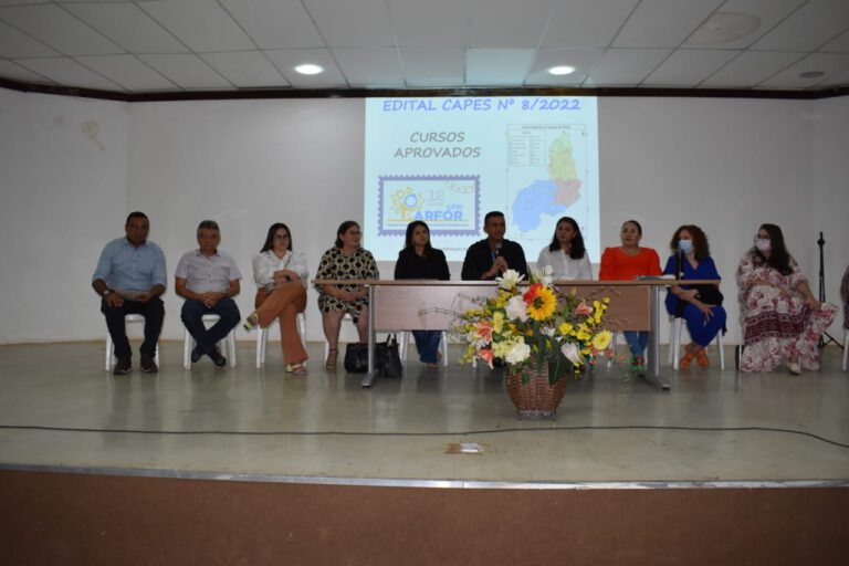 Representantes da Prefeitura de Picos participam de reunião com integrantes da UFPI para tratar sobre os cursos do Parfor 2023