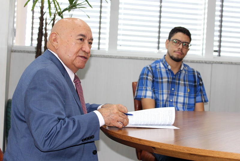 Presidente do TJPI assina contrato para construção do novo Fórum da Comarca de Jaicós