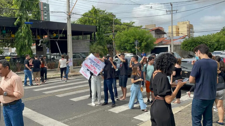 Ministério Público recomenda que Uespi reveja decisão de cancelar primeiro semestre de 2023