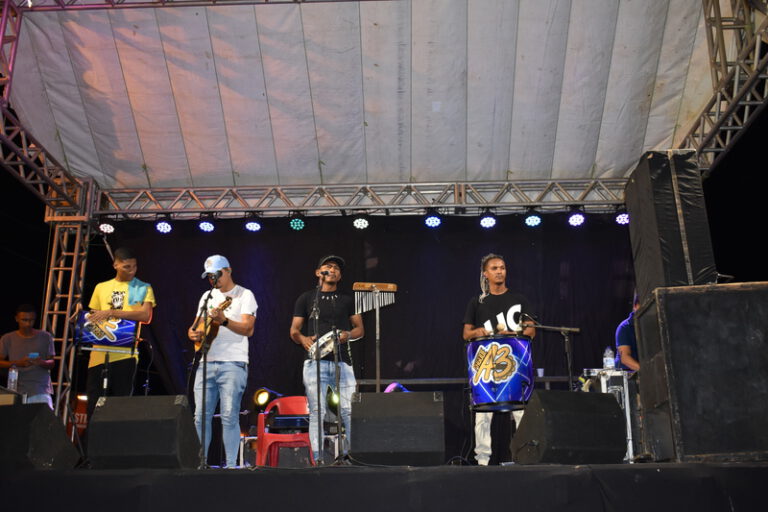 Prefeitura de Picos promove shows no aniversário de 17 anos do Bairro São Sebastião