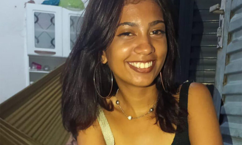Janaína da Silva Bezerra, 21 anos