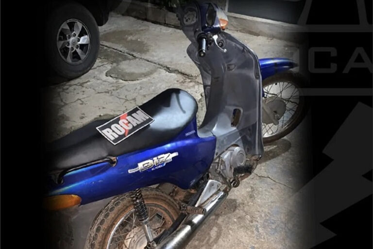 PM de Picos apreende moto roubada no bairro Conduru