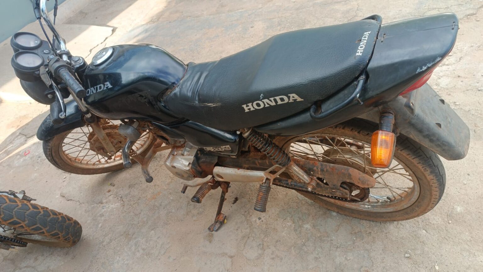 Polícia Militar recupera motocicleta furtada há quase dez anos em Picos