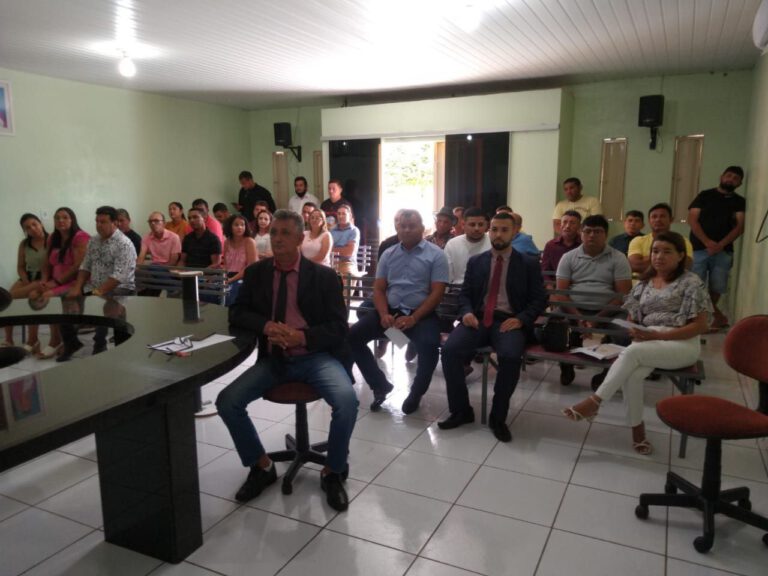 Câmara de Geminiano realiza audiência pública sobre o despejo do lixo de Picos no município