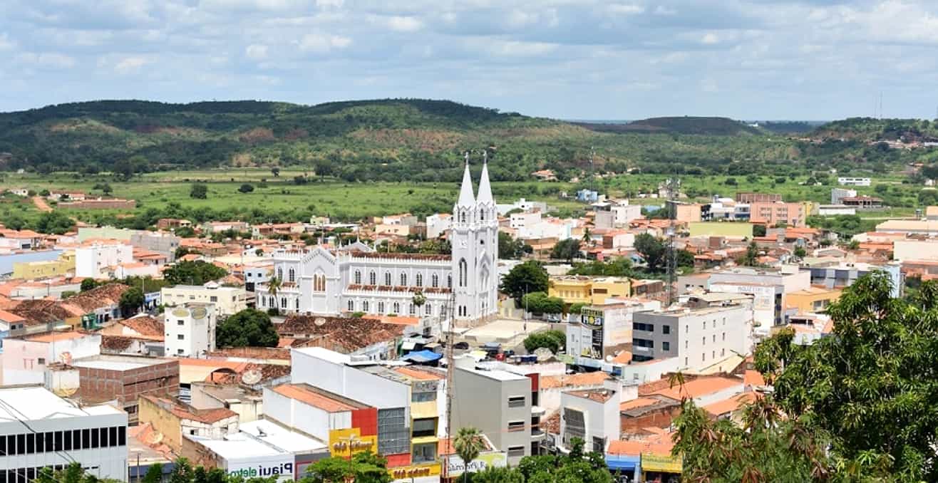 Comércio de Picos irá funcionar normalmente durante período de carnaval