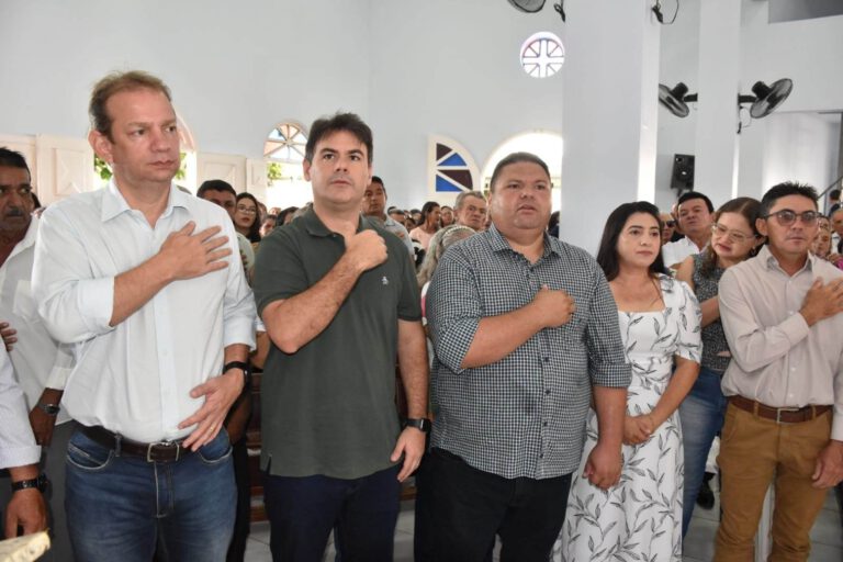 Deputado Severo Eulálio visita São José do Piauí e participa dos festejos do município
