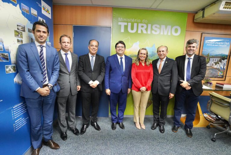Pablo Santos cumpre agenda em Brasília com o governador Rafael Fonteles