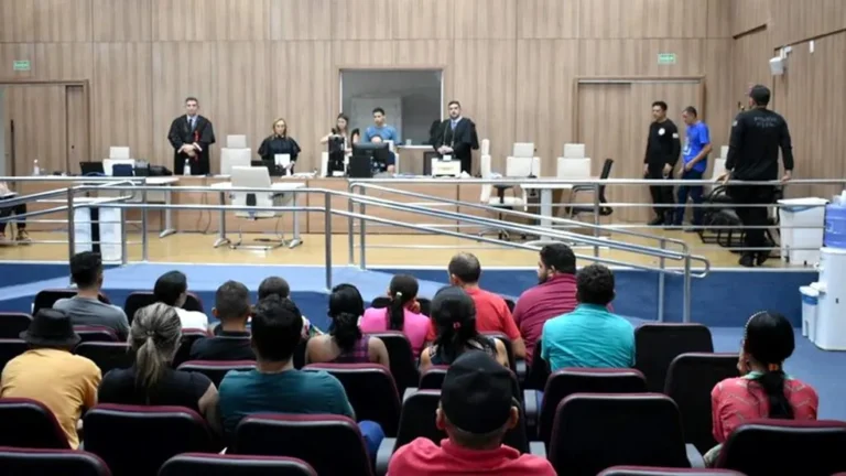 Santa Cruz do Piauí: Acusado de matar a tiros ex-companheira em bar é condenado a 22 anos de prisão