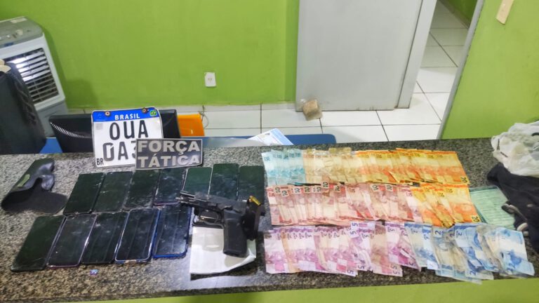 Foragidos da justiça são presos após roubos em série